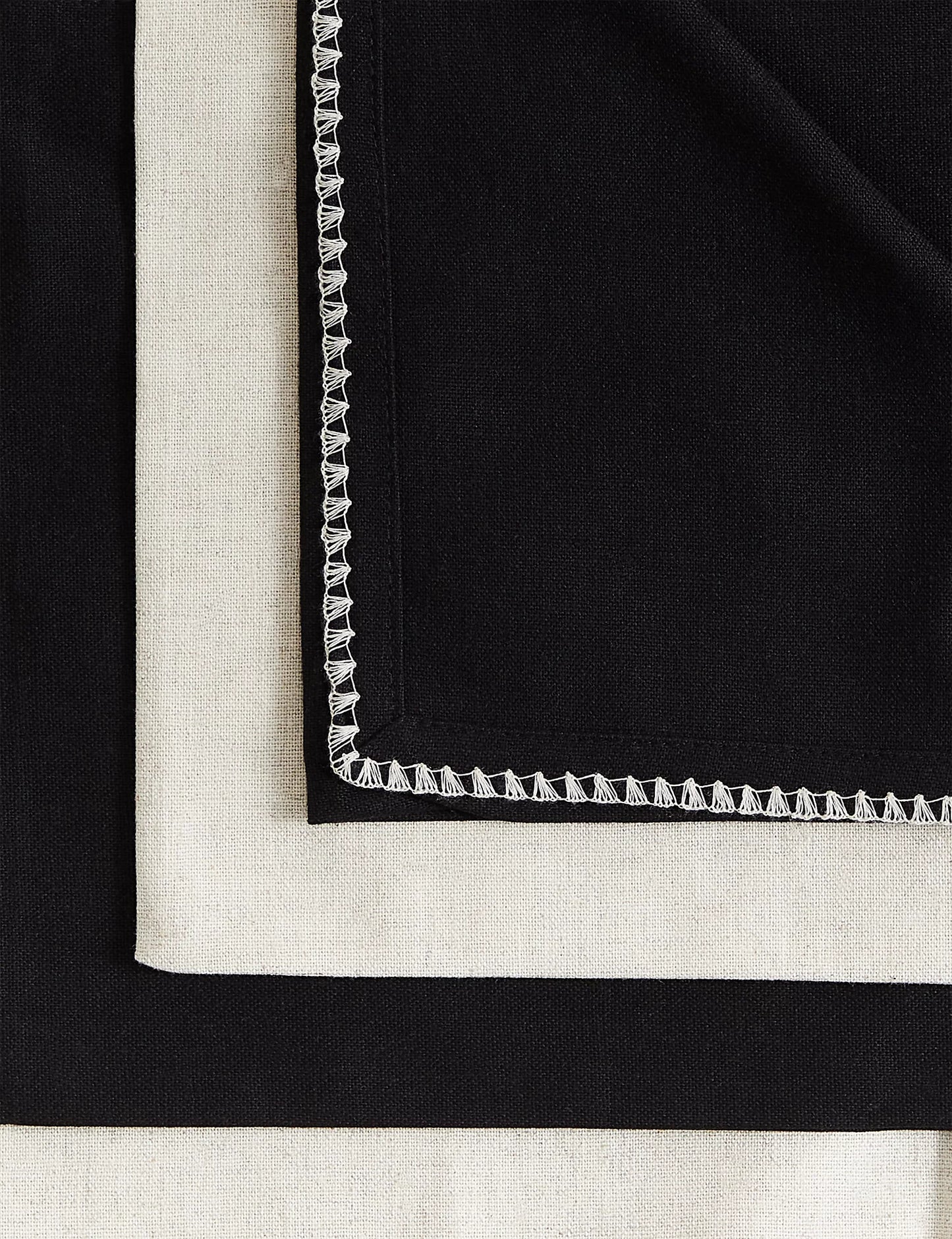 Set of 4 Cotton Rich Embroidered Napkins