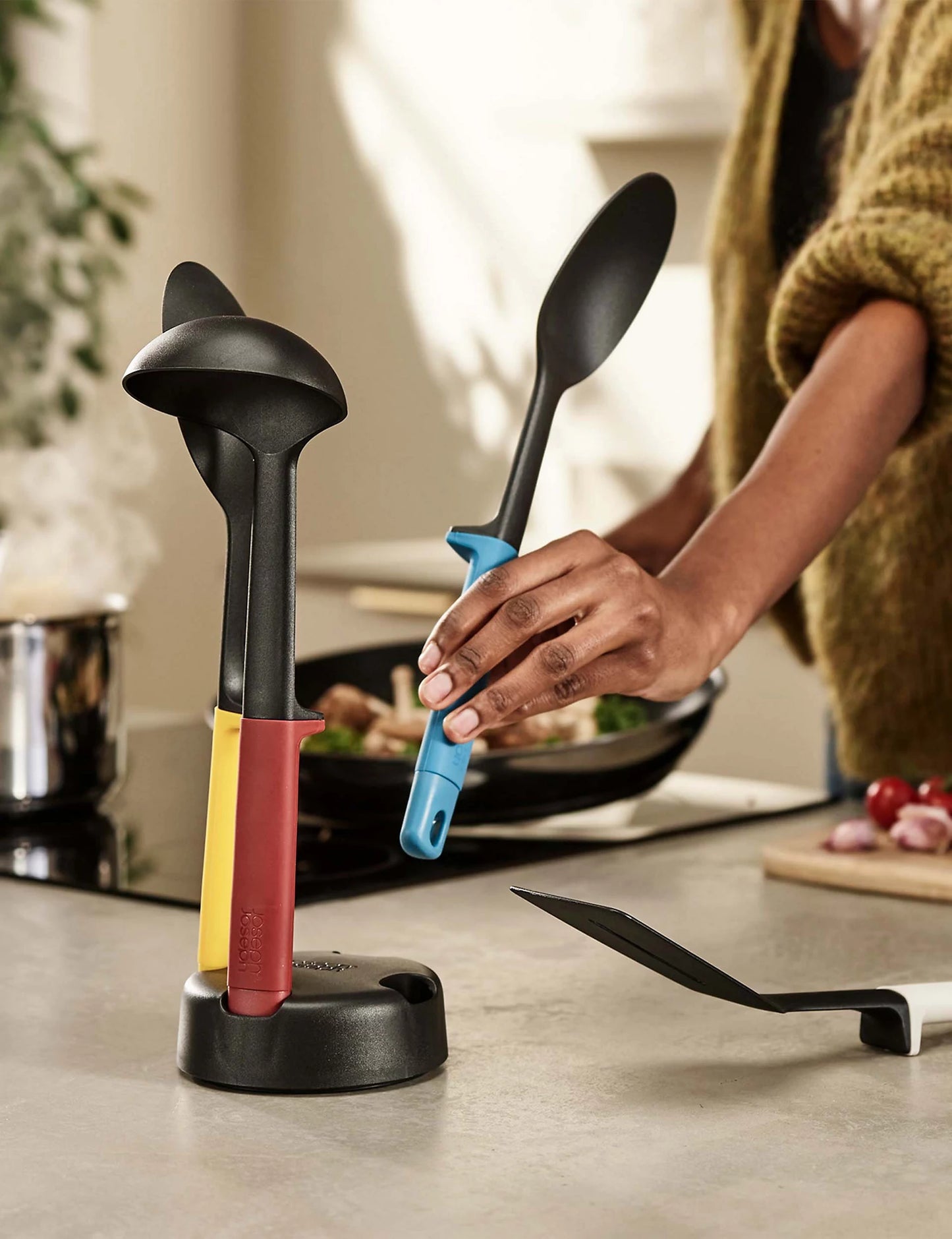 4 Piece Elevate Slim Utensil Set