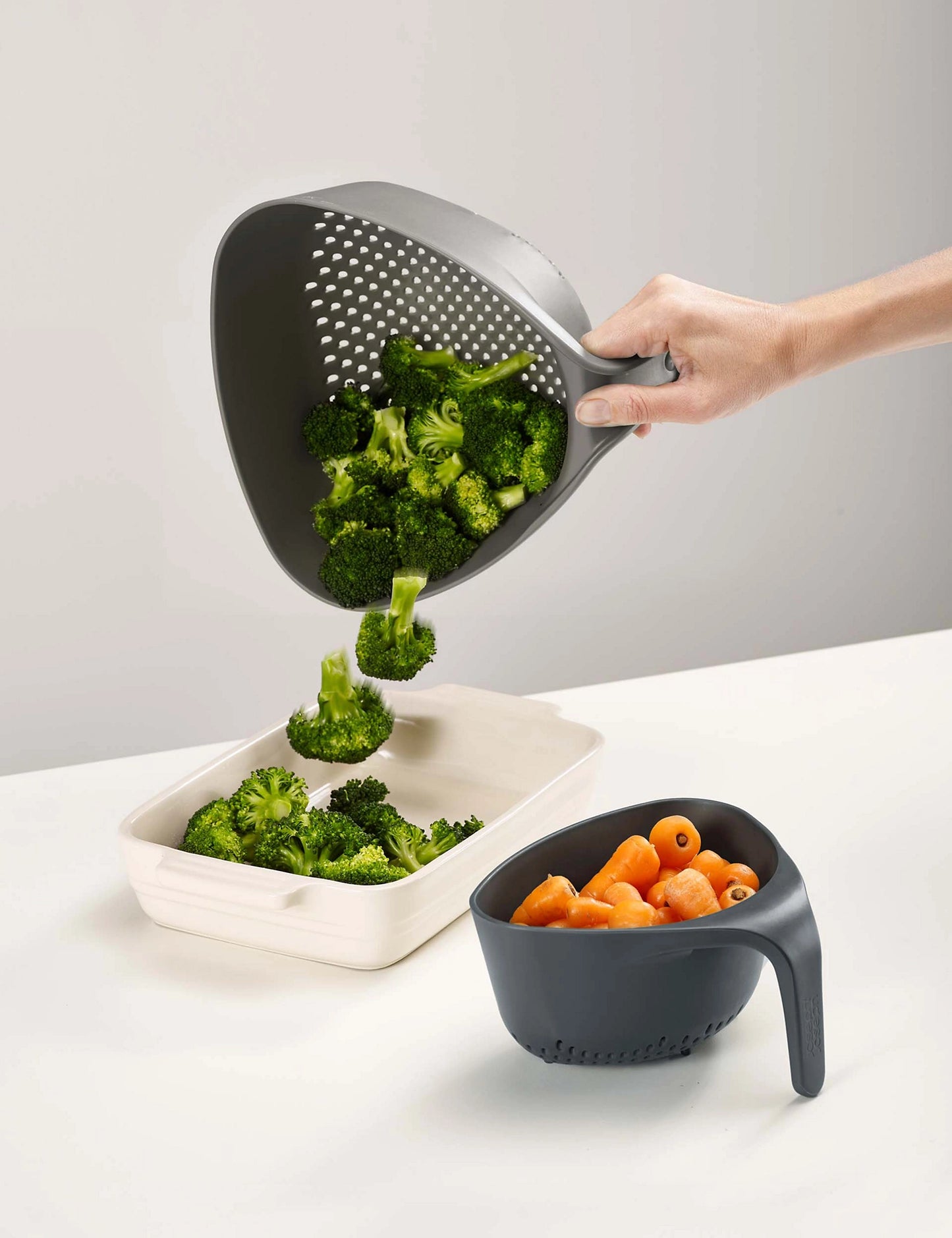 2 Piece Nest™ Colander Set
