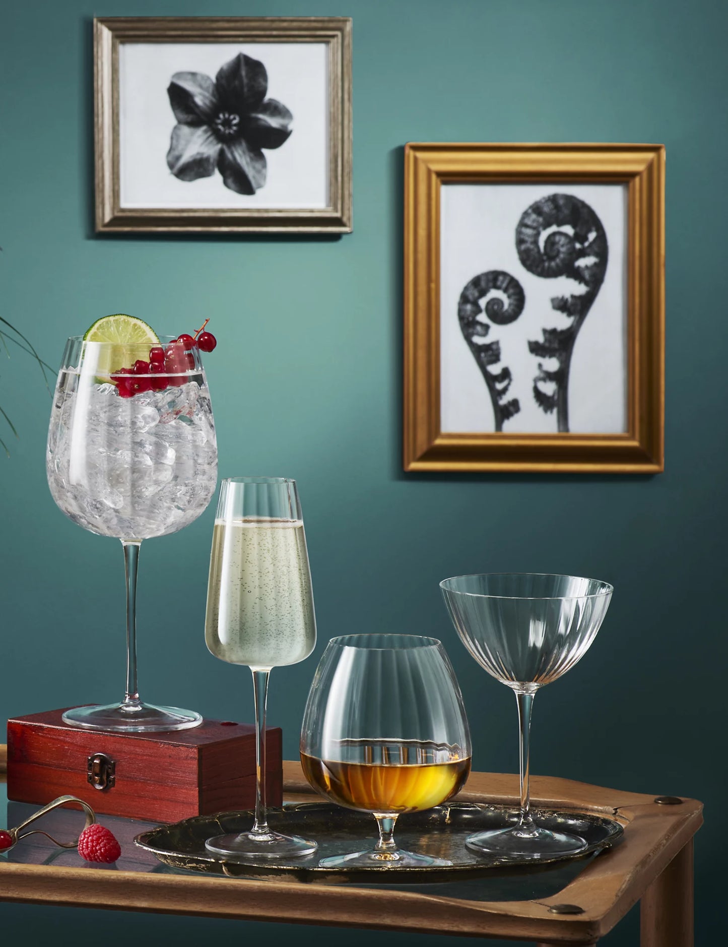 Set of 4 Optica Champagne Flutes