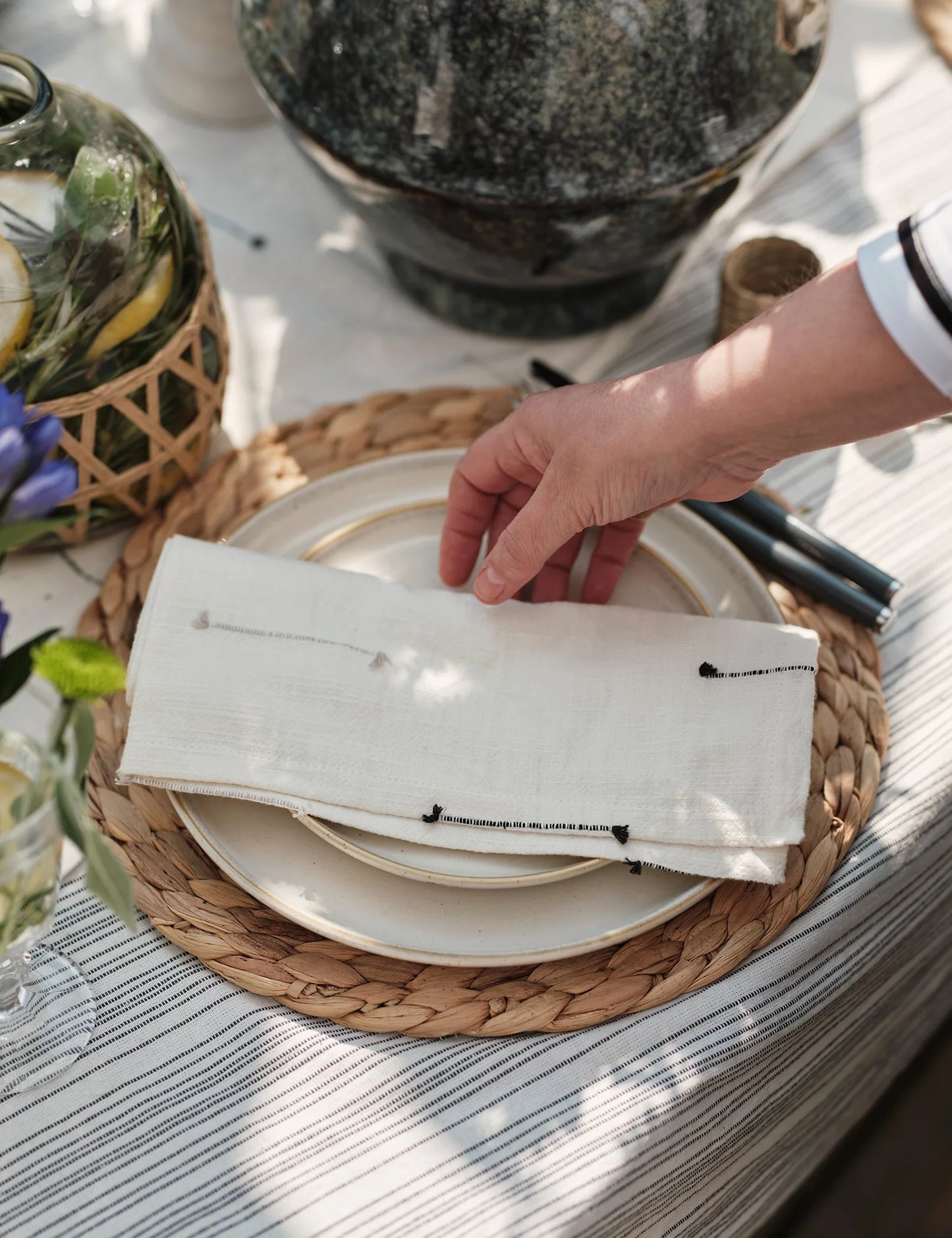 Set of 4 Cotton Embroidered Napkins