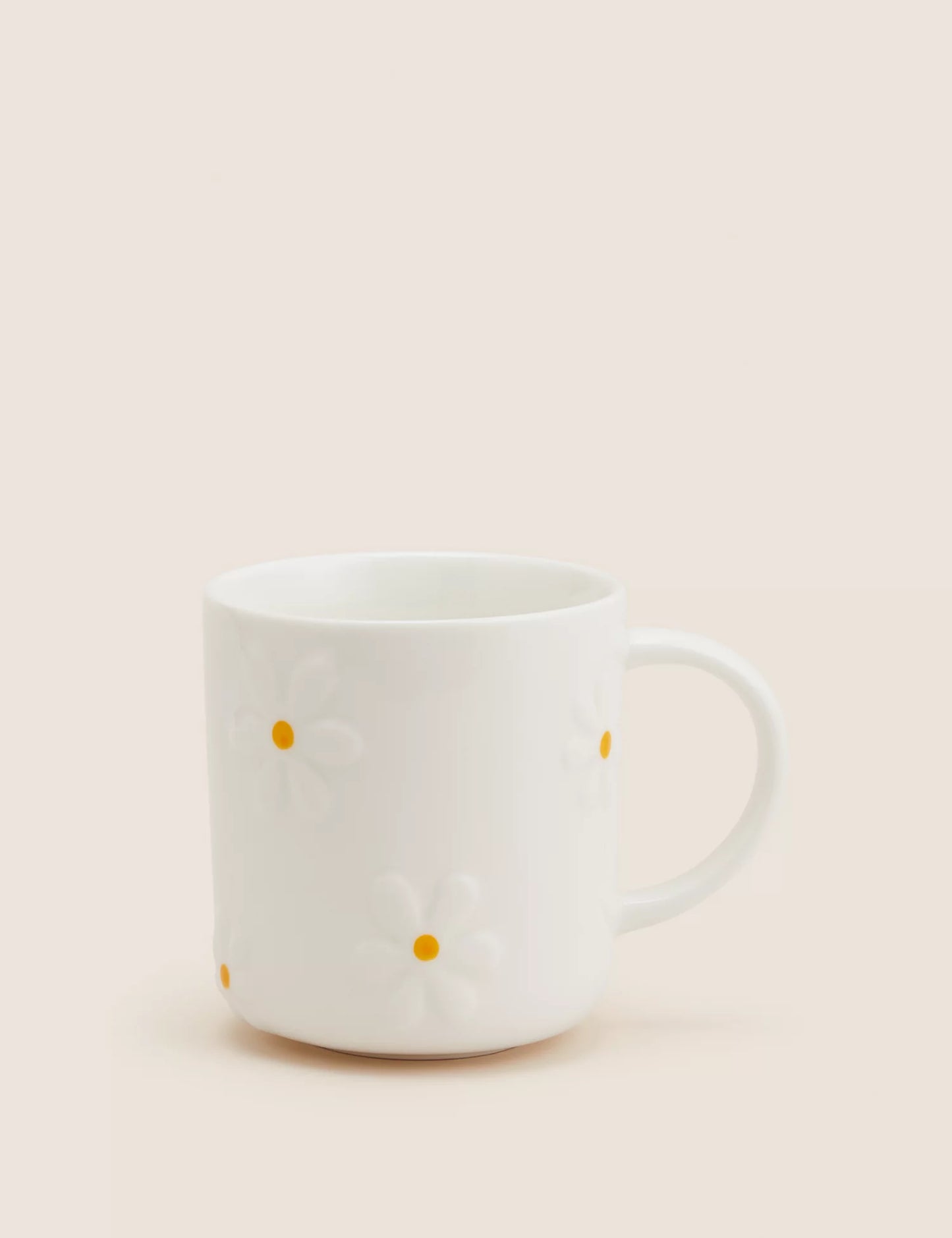 Embossed Daisy Mug