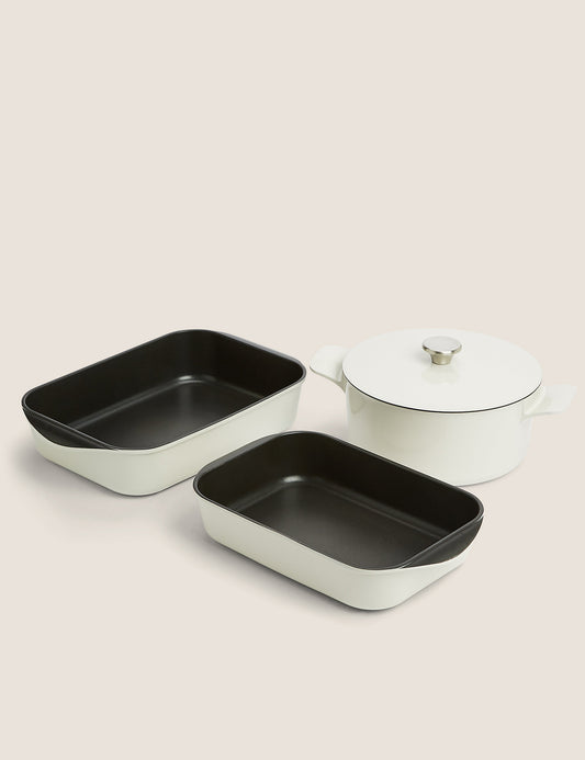 Large Cast Aluminium Roaster