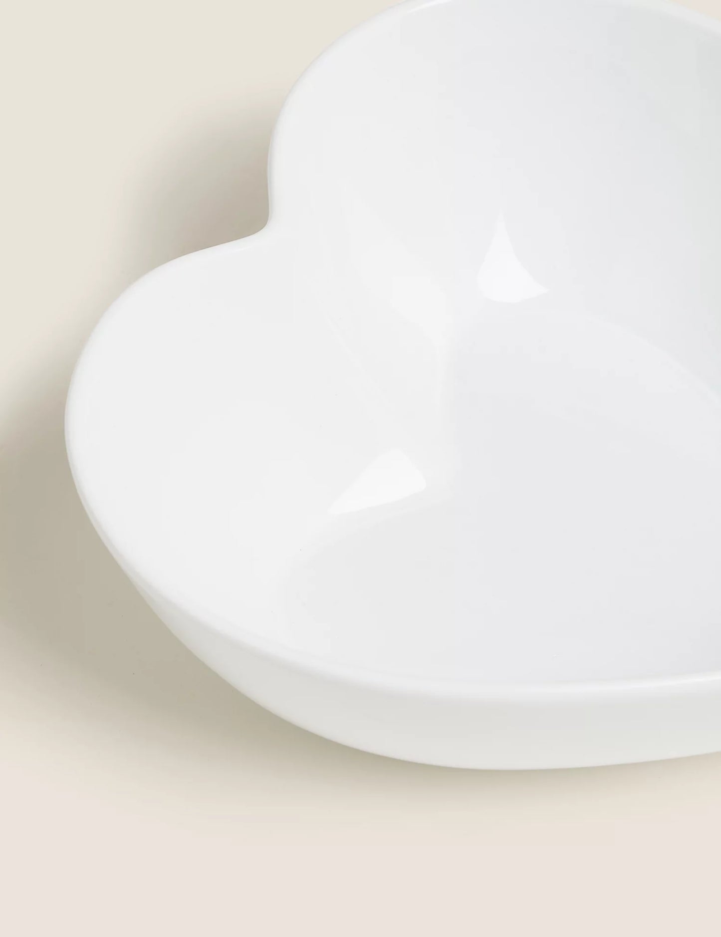 Maxim Medium Heart Serving Bowl