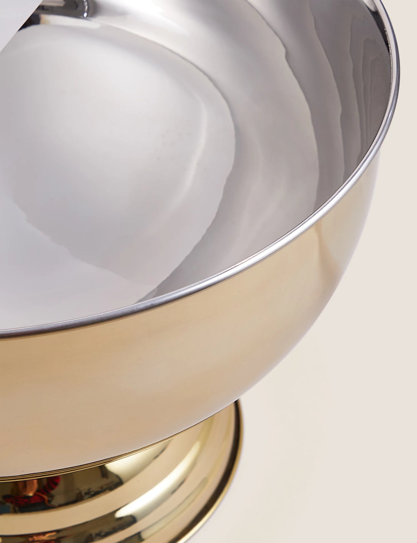 Bloomsbury Champagne Trug