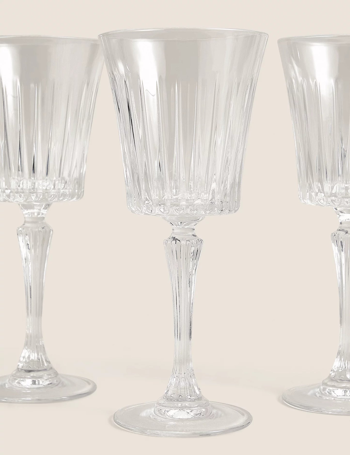 Set of 4 Timeless Wine Glasses