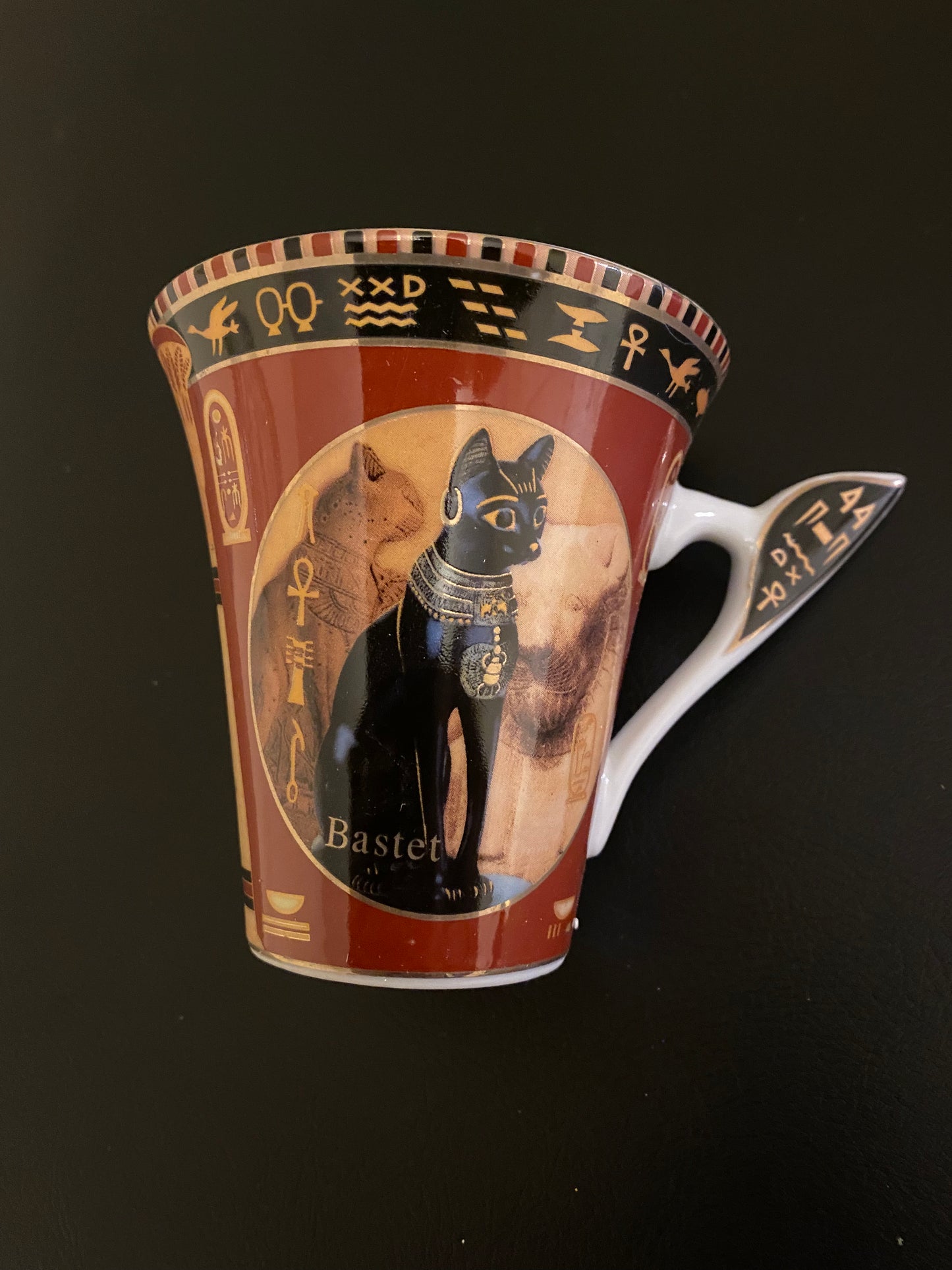 Set of 6 Tea coasters and mugs Egyptian design